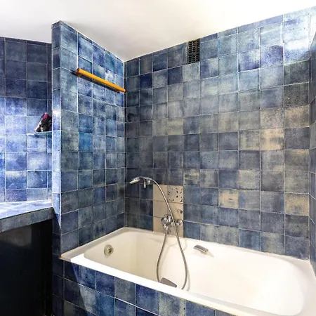 Guestready - Tasteful With A Balcony * Paris
